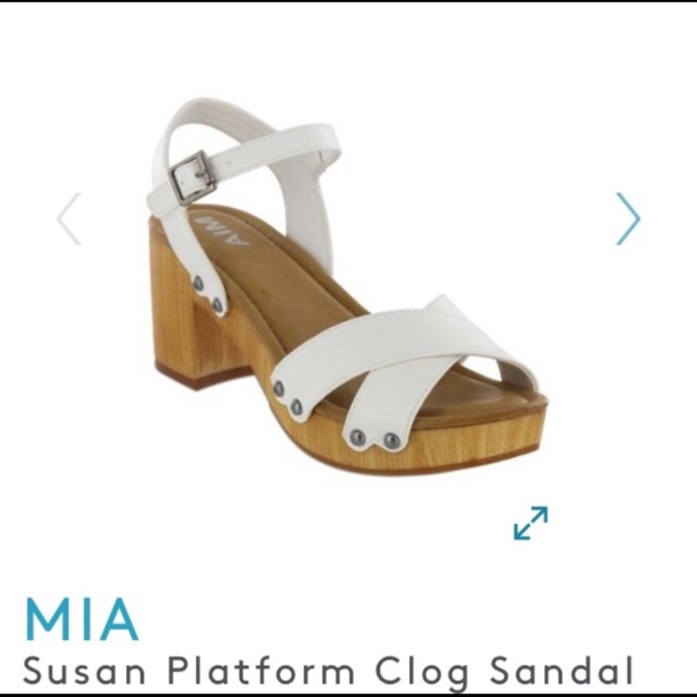 Trendy white MIA Sandal clog, Susan